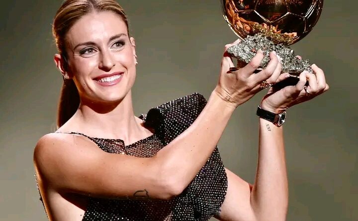 Ballon Dor 2022 La Barcelonaise Alexia Putellas Réalise Le Doublé Et Remporte Son Deuxième